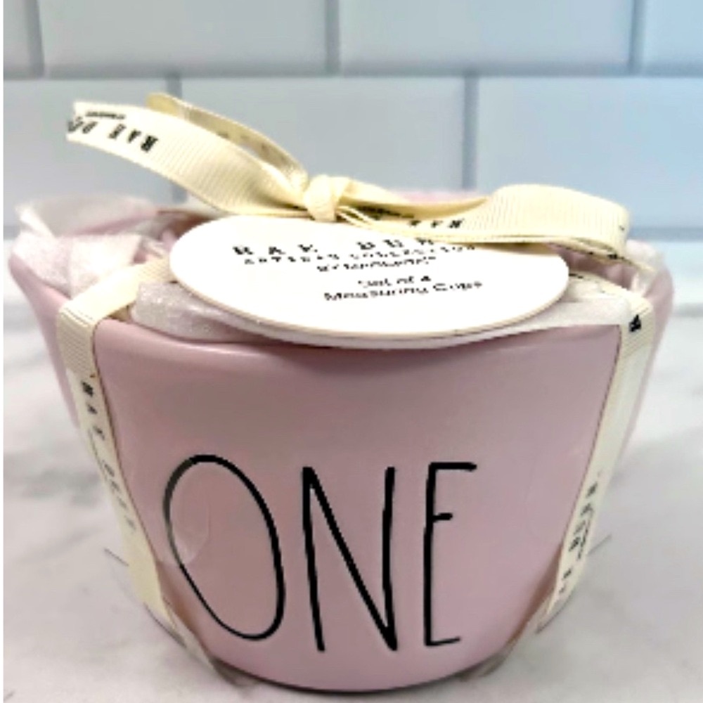 RAE DUNN LILAC MEASURING CUP SET NWT